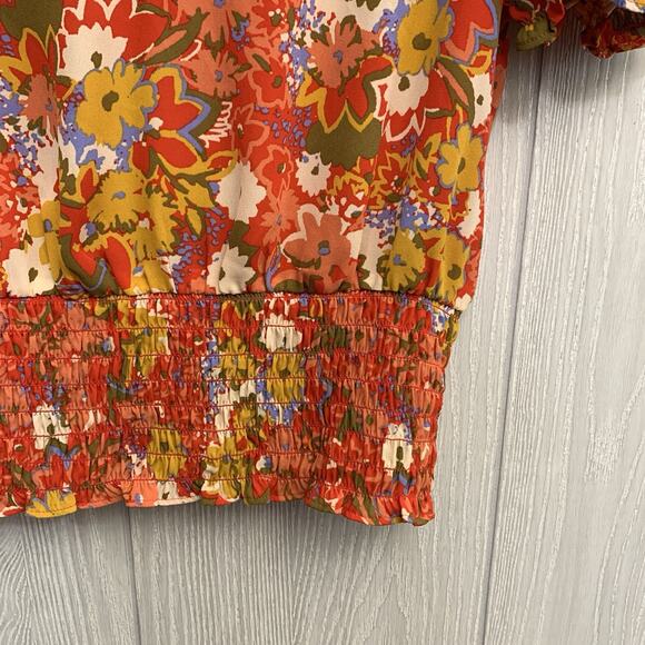 LOFT Orange Floral V-Neck Short Sleeve Top Small - Picture 3 of 4
